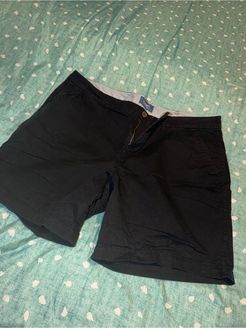 Sz 16 Old Navy Black Women's Flat-Front Casual Shorts. MUST BE BUNDLED